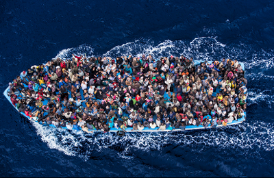 Les migrants - des êtres humains dans le besoin